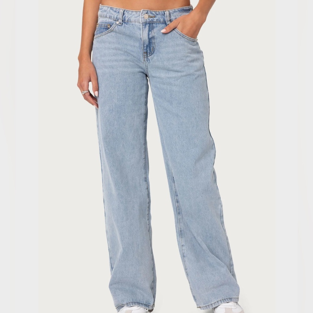 Edikted Raelynn Washed Low Rise Jean - Picture 2 of 10